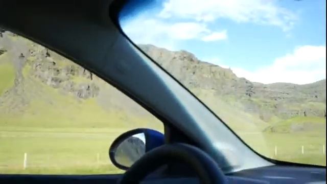 Дорога к Скогафосс Где Эйяфьятлайокудль смотреть онлайн