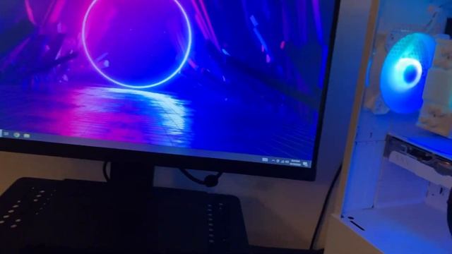 Custom Cougar Gaming PC: Ryzen 5 5500, RX 580 2048SP 8GB, 16GB Ram, 512GB SSD смотреть онлайн