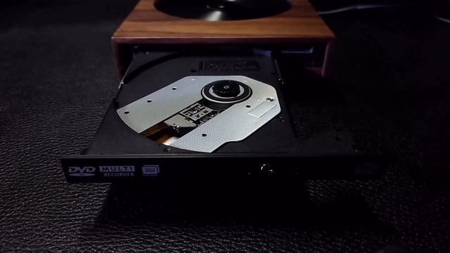 ASUS AI BOX V DVD RW drive of the first revision Привод DVD RW ASUS AI-BOX V премиум качества смотреть онлайн