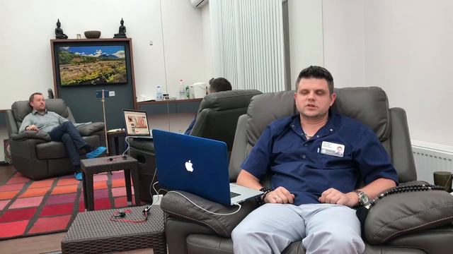 ОКР, панические атаки. Недоверие к себе, углубление в механизмы выживания. смотреть онлайн