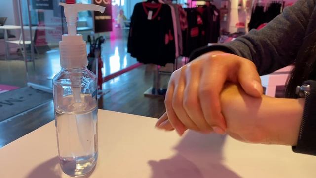 Device Hygiene: How To Clean Your Phone & Keep it Sanitized | T-Mobile смотреть онлайн