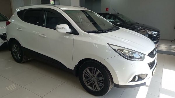 ОТЛИЧНЫЙ ГОРОДСКОЙ КРОССОВЕР НА ЧИСТОМ АВТОМАТЕ HYUNDAI IX35 2014 С ПРОБЕГОМ
