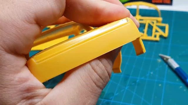 Days Of Thunder Model Stock car Build - Part 1 смотреть онлайн