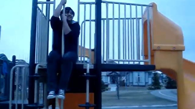 PLAYGROUND MOMENTS 3 смотреть онлайн