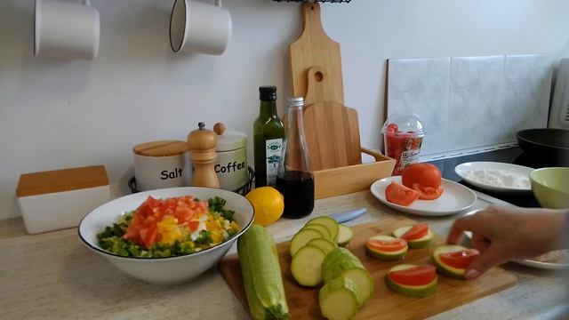 Роза Кордана - рисовать, пересаживать. Яркий цветной, витаминный салат зимой. смотреть онлайн