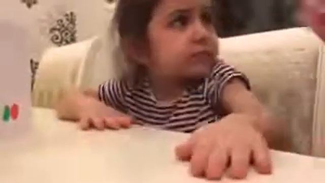 Маленькая девочка не хочет учиться 😄 смотреть онлайн