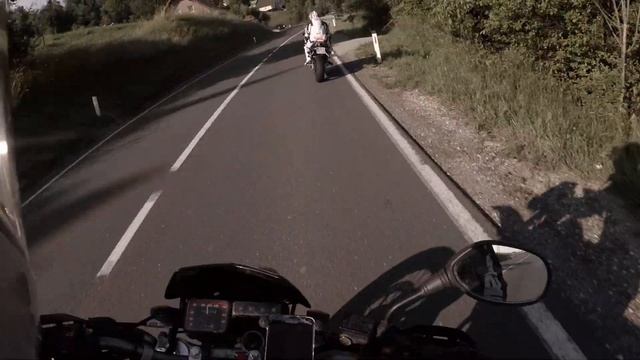 honda fmx 650 vs honda cbr 600 смотреть онлайн