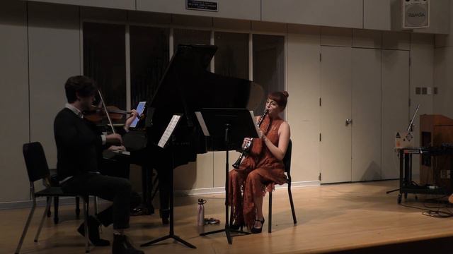 Khachaturian Trio for Clarinet, Violin, and Piano смотреть онлайн