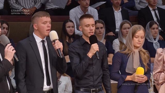 "В нашей жизни будут подьемы, спуски" - Группoвое пение смотреть онлайн