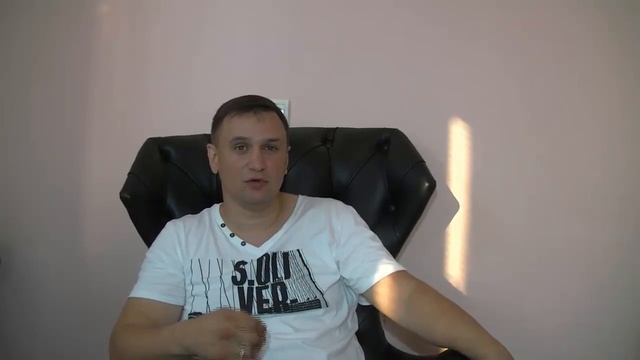 Хрупкая девушка делает мебель! Мария. Сургут. Истории наших учеников. смотреть онлайн