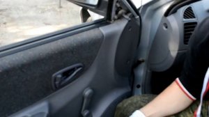 Hyundai Accent 2. Как снять внешнее зеркало заднего вида?