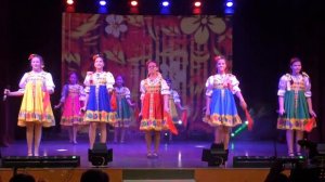 Вокальный ансамбль «Родничок» «Как по травкам, по муравкам»