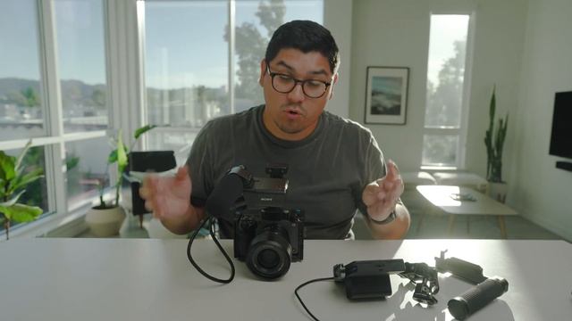 Vertical Video Set-Up for Sony FX3! (with Kondor Blue Cage) смотреть онлайн