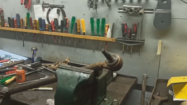 Быстрое восстановление рулевых наконечников и шаровых. смотреть онлайн