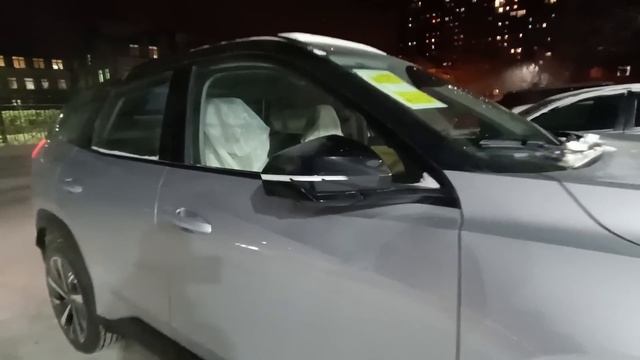 Знакомство с интересным автомобилем и прогулка по вечернему Иркутску смотреть онлайн