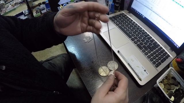 ЛАВКА СТАРЬЁВЩИКА МАГНИТНОЕ КОЛЬЦО смотреть онлайн