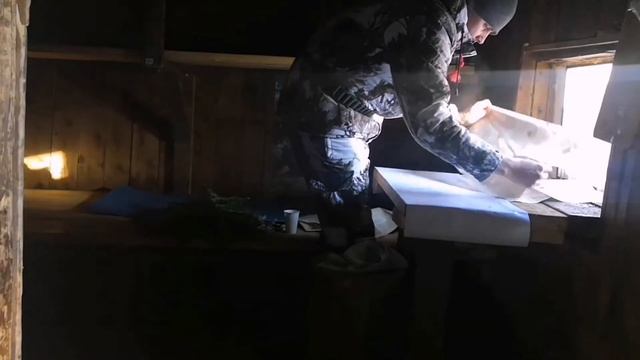 ОДИН В ТАЙГЕ. УШЁЛ С НОЧЕВОЙ В ТАЁЖНУЮ ИЗБУ. смотреть онлайн