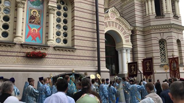 крестный ход и колокольный звон смотреть онлайн