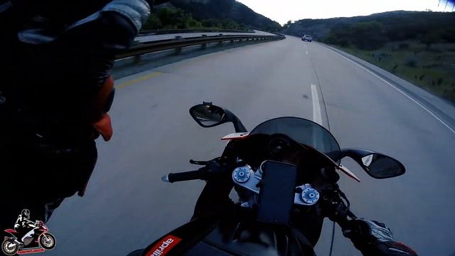POV 2013 Aprilia RSV4 REVIEW смотреть онлайн