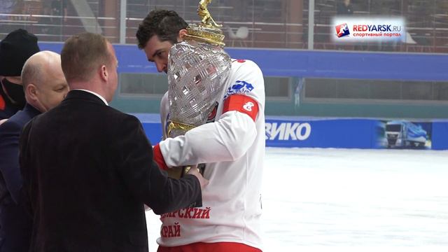 Всё что было после финального свистка! Радость, слёзы,овации.Награждение чемпионов России 2020-202 смотреть онлайн