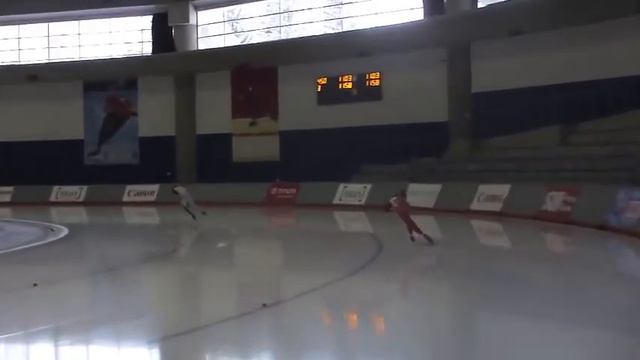 Kevin Jagger vs. Cindy Klassen 500m Long Track Speed Skating смотреть онлайн