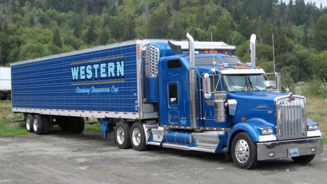 Kenworth W900