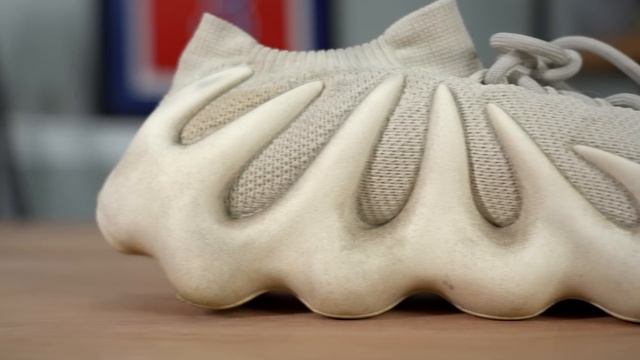 I Wore The YEEZY 450 For 2 WEEKS: THIS IS WHAT HAPPENED! смотреть онлайн