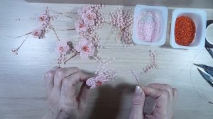 Дерево сердце из бисера.