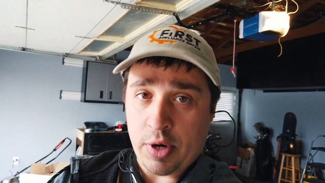 Ремонт бытовой техники в США. Делаем ремонт сушильной машины с Арчи. Михайлов Олег Жизнь в США. смотреть онлайн