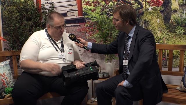 JVC GY-HC550 und GY-HC500 4K HDR Camcorder - IBC Report 2018 смотреть онлайн