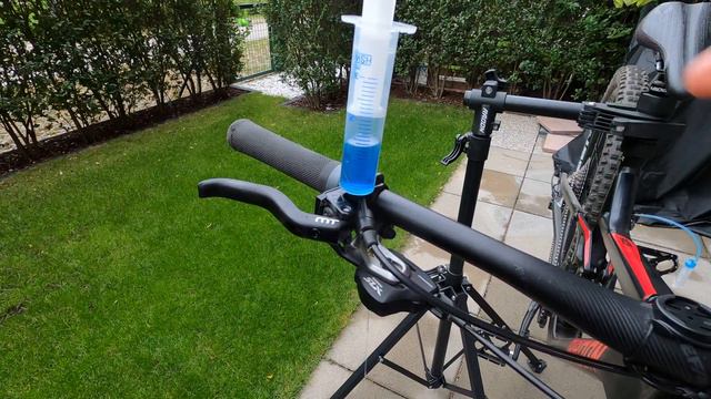 Do Not Bleeed Magura MT5 Brake Like This 🛠️! Tip #1 For Beginners!