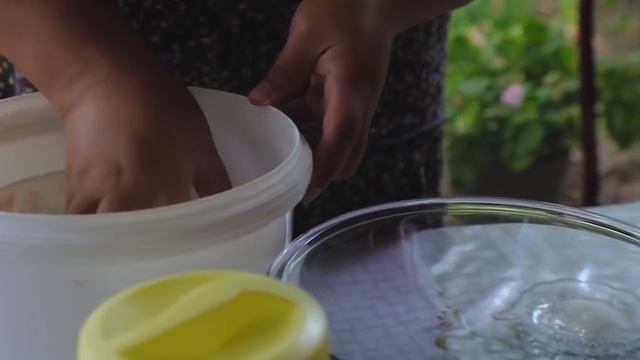 Georgian cuisine Canakhi in the bosom of nature Meaty Delicious Pies смотреть онлайн