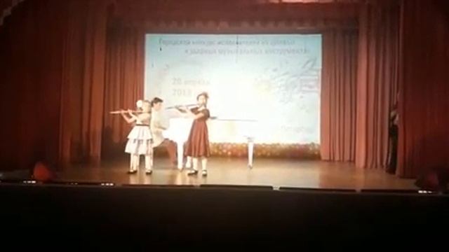 А. М. Куклин Танцующие нотки, исп. Слюсаренко Елена, Гилевская Софья смотреть онлайн