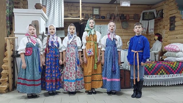 "Галочки" хороводная песня с. Чарышское, Чарышский район, Алтайский край. Исполнитель: Печёнкина К. смотреть онлайн