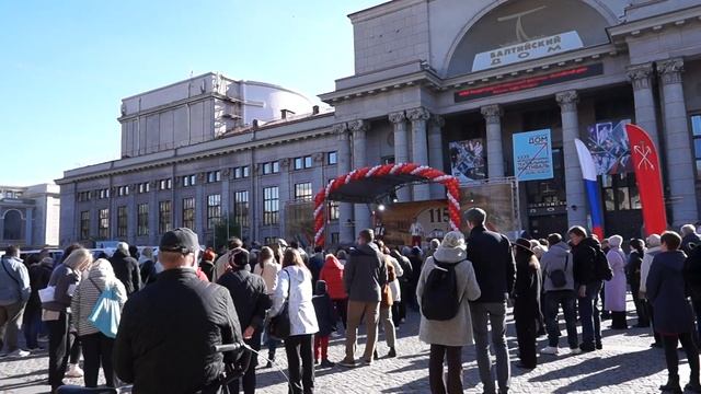 115 лет Петербургскому трамваю! Большой праздник на площади у Балтийского дома смотреть онлайн