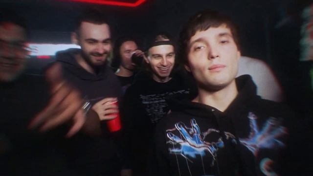 Showbiz School / Chronic Affect / OUT NOW смотреть онлайн