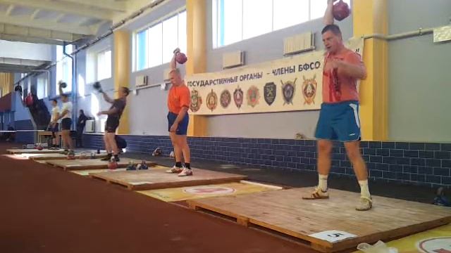 Чемпионат Беларуси ( двоеборье ) 2016г. Рывок, гиря 32кг 153 подъема смотреть онлайн