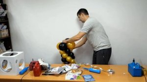 Колонна из воздушных шаров. Стойка из шариков с баблс (deco bubble)