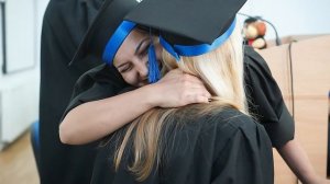 В один прекрасный день я перестала ходить на встречи выпускников