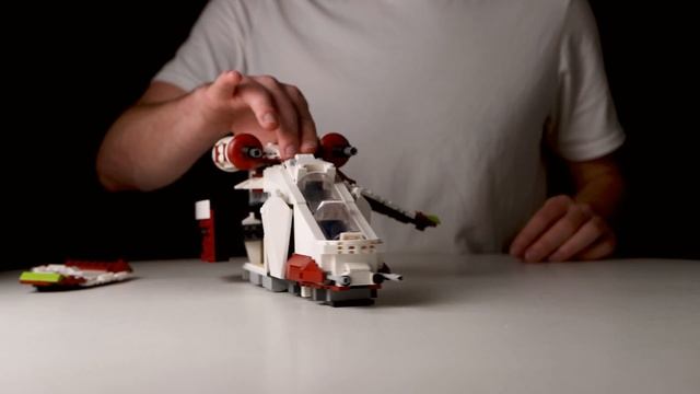 Republic Gunship MOC Using 2 Fighter Tanks! смотреть онлайн