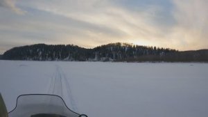 Зимняя рыбалка на хариуса, поездка на снегоходе по зимней тайге..