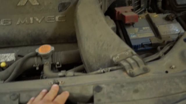 Попытка угона Mitsubishi Outlander XL смотреть онлайн