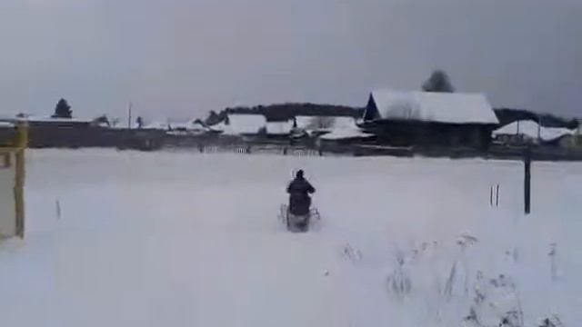 САМОДЕЛЬНЫЙ СНЕГОХОД +СВОИМИ РУКАМИ! смотреть онлайн