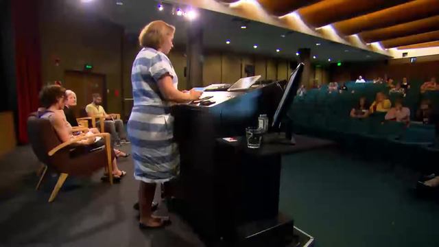 Moderator: Nikki Anderson (Program Manager, Australian Writer’s Week Beijing) смотреть онлайн