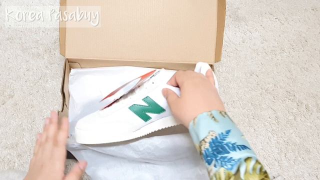 Unboxing New Balance ML360SOE White смотреть онлайн