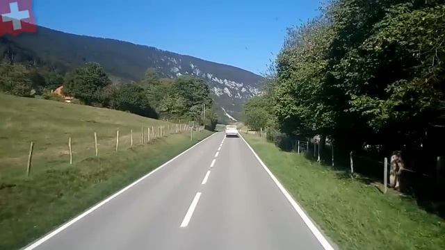 Разгрузка сена и встреча с очень приятными людьми в Швейцарии / №163 смотреть онлайн