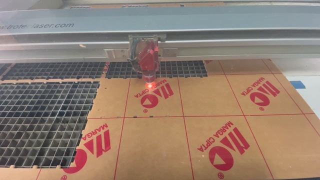 Laser Cut Mini-ITX Motherboard Integrated On-board Graphics Computer PC Case DIY смотреть онлайн