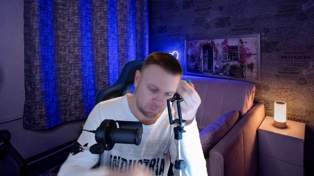 Наушники Много динамиков лучше? 4 динамика в каждом! Подробно о наушниках KZ ZS6 гибридные смотреть онлайн