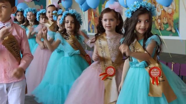 Выпускной Детского Сада Сафина с.Алхан-Юрт Чечня