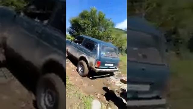 pajero io vs lada niva смотреть онлайн